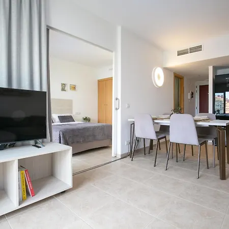 V035 - Mestral 2 Apartment *
