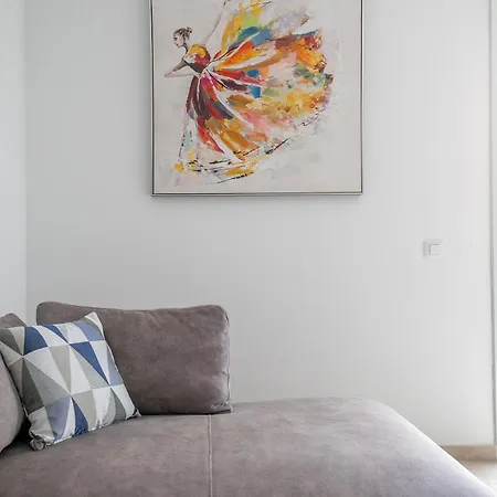 V035 - Mestral 2 로지즈